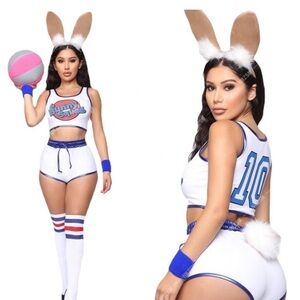 Women’s Halloween Costume - Lola Bunny